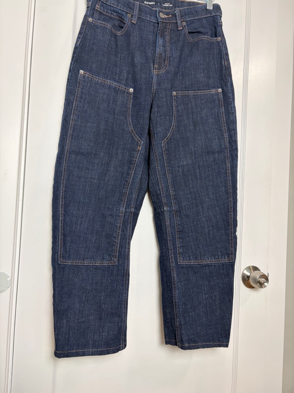 Old Navy High Rise Barrel Leg Jeans - Picture 11 of 16